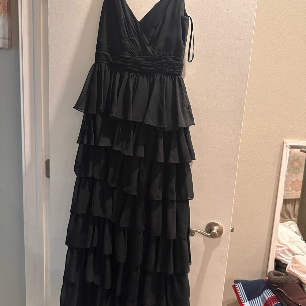 Chic Black Tiered Formal Dress